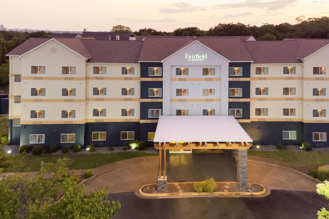 Fairfield By Marriott Hotel 3*
