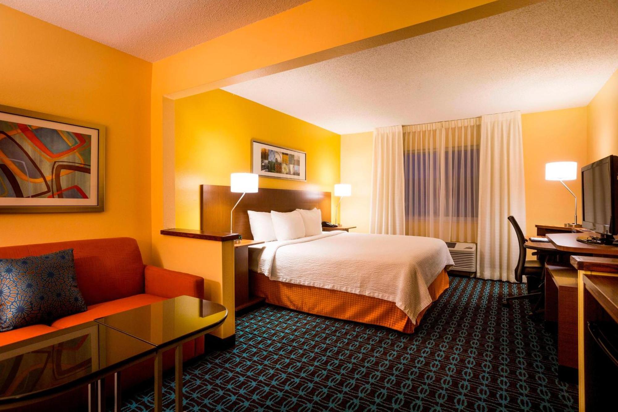 Hotel Fairfield By Marriott